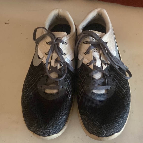 Nike Metcon 3 - Picture 2 of 5